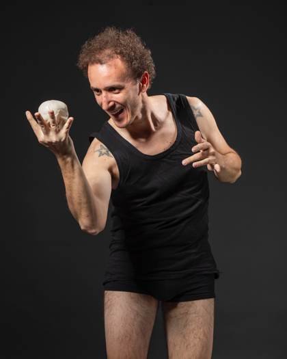 Photoshoot of Denardo Neziri